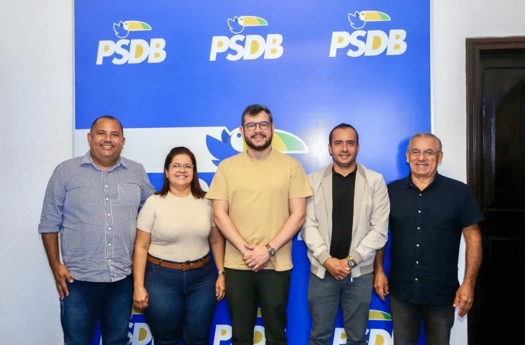 Gabriel Porto recebe apoio de Klécia e Clécio do Moinho, vereadores de Lagoa de Itaenga