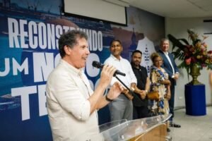 Prefeitura do Cabo garante bônus de R$ 600,00 para profissionais da Educação usarem na 15ª Bienal do Livro