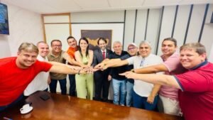 Grupo Calabar de Taquaritinga do Norte fecha apoio a Juliana de Chaparral e Diogo Moraes para eleições 2026