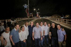 João Campos entrega Ponte Giratória totalmente requalificada