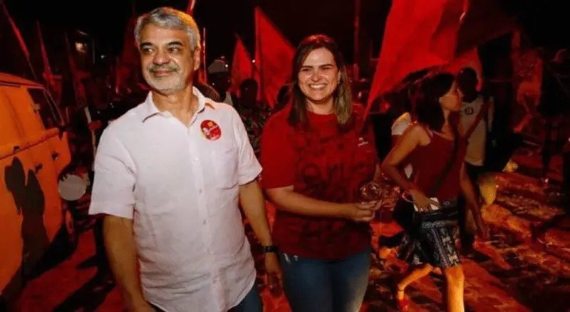 Humberto Costa lidera 4 cenários na disputa pelo Senado em PE e perde apenas para Marília Arraes