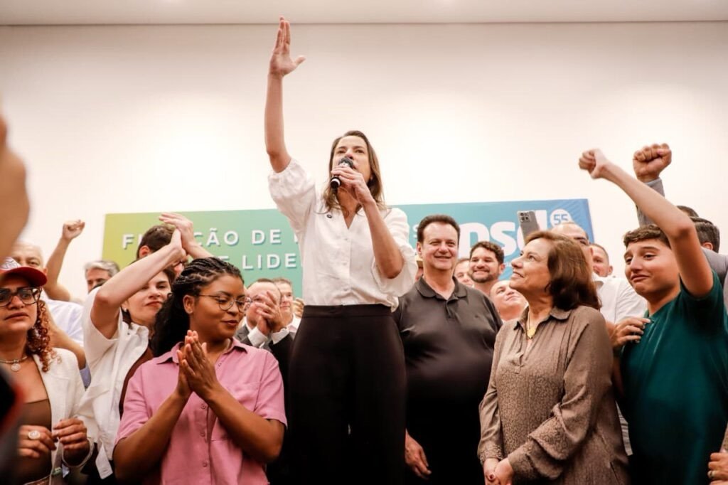 Raquel filia prefeitos aliados ao PSD e recebe apoio de vereadores do Recife