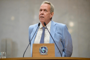 Álvaro Porto solicita retomada de refeições para estagiários de medicina da UPE