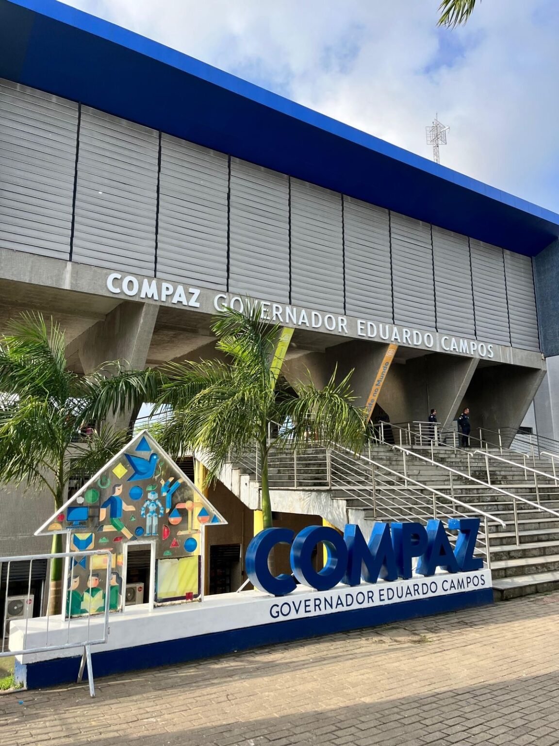 Câmara do Recife realiza reunião solene pelos 10 anos da Rede CompazEquipamentos funcionam em seis territórios estratégicos do Recife