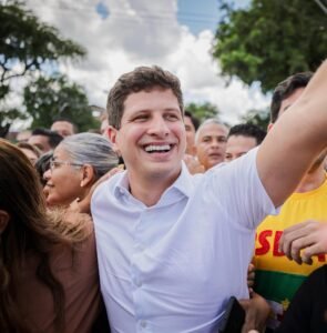 Pesquisa Governo PE: João Campos lidera com folga no Recife, mostra Conecta