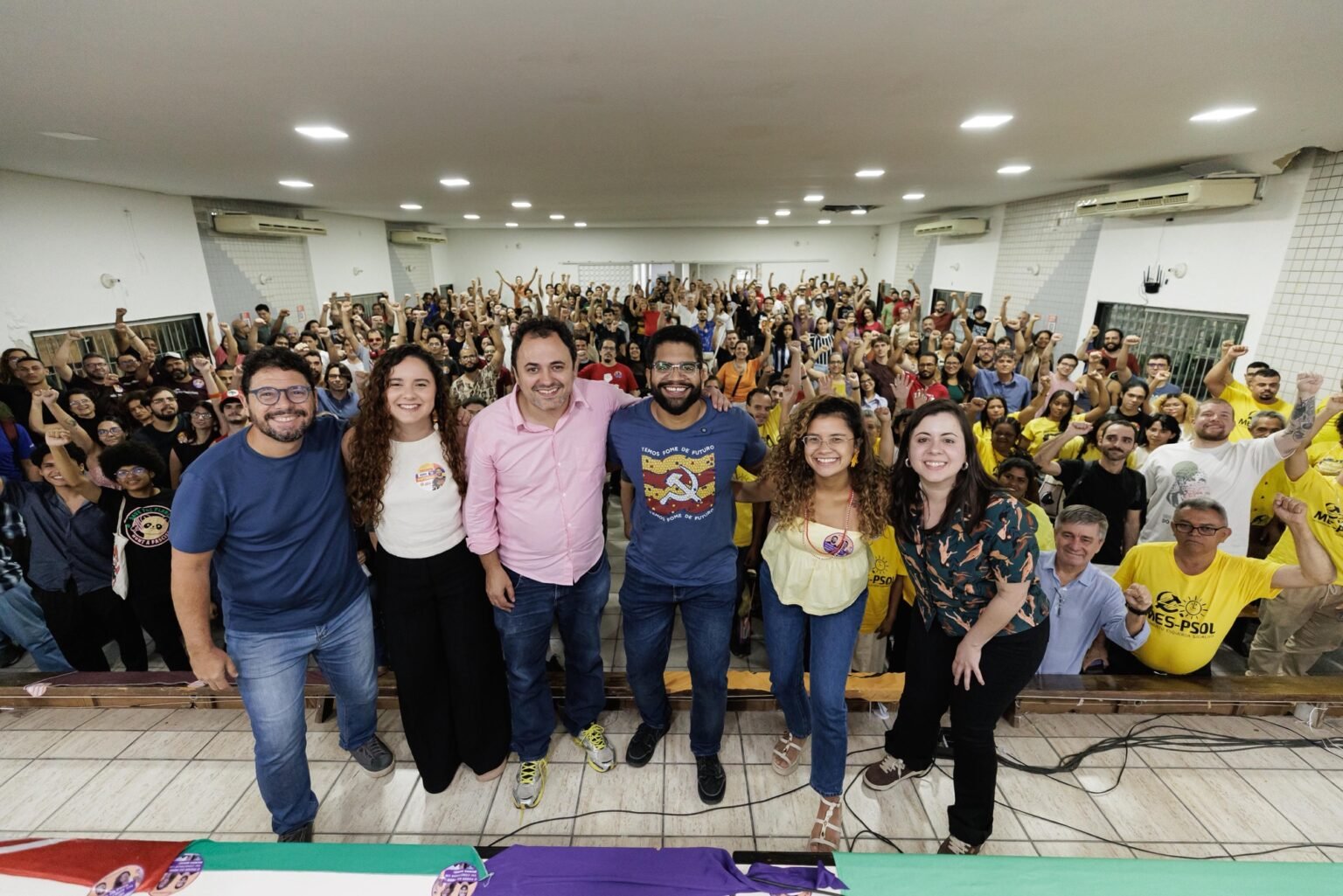 Jones Manoel, Glauber Braga e Sâmia Bomfim debatem os caminhos da esquerda radical contra o fascismo no Recife