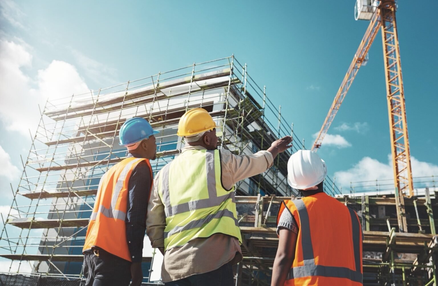 CBIC aponta que mais de 90% das empresas da construção civil têm dificuldade em contratar mão de obra qualificada