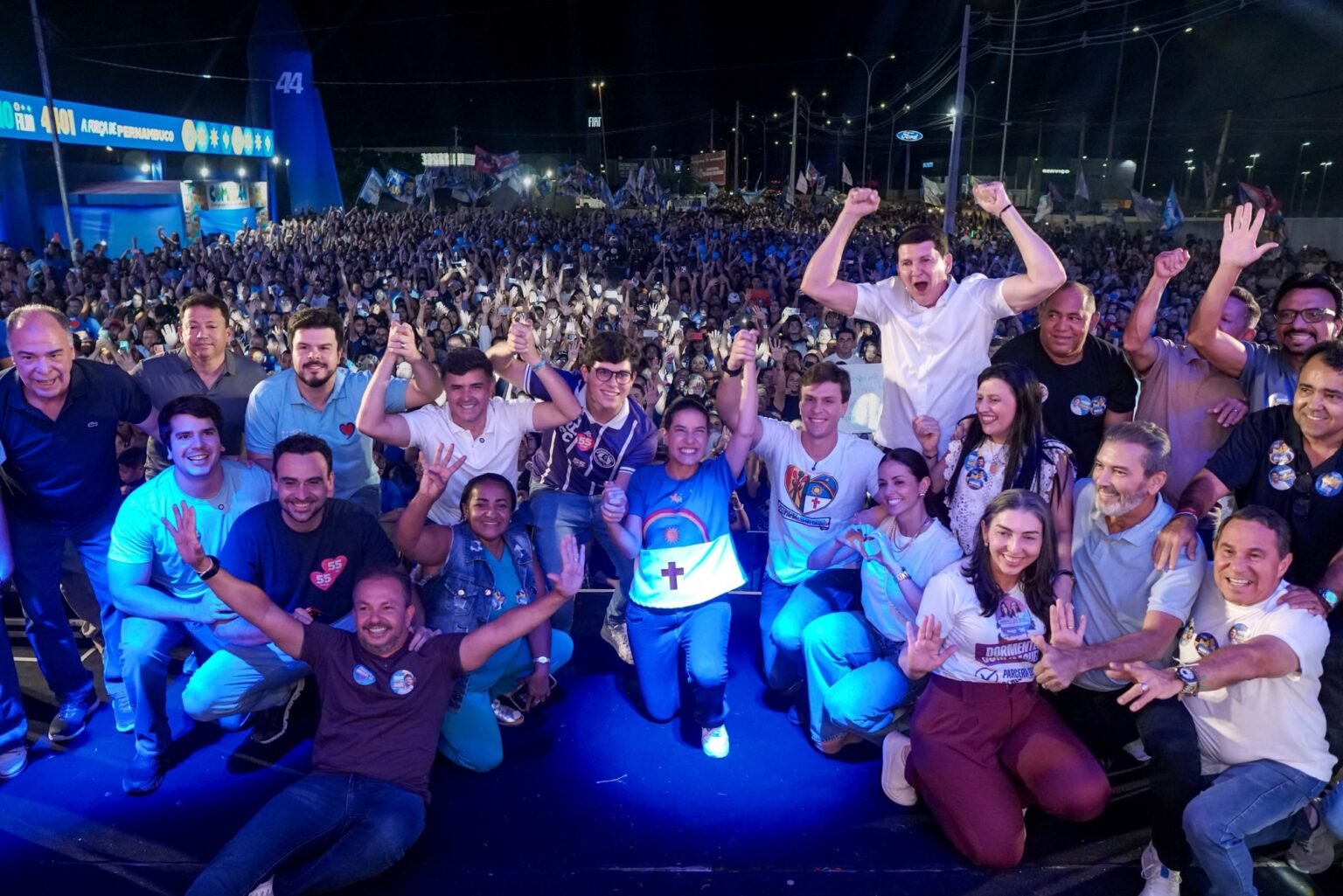 Em Petrolina, Eduardo da Fonte participa de grande ato político ao lado de Raquel Lyra e oficializa apoio de Miguel Coelho, Fernando Filho, Antonio Coelho e do prefeito Simão Durão para o Senado
