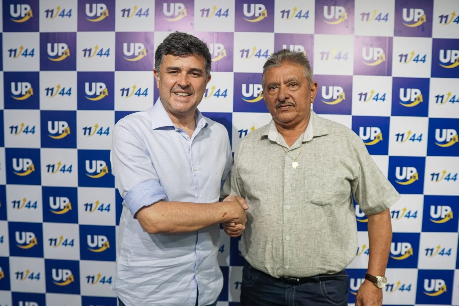Prefeito de Quixaba, Zé Pretinho, declara apoio a Eduardo da Fonte para o Senado