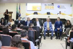 TRE-PE reúne partidos e emissoras para alinhar procedimentos do horário eleitoral