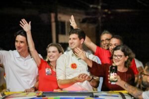 João Campos percorre Litoral Norte e destaca potencial da região